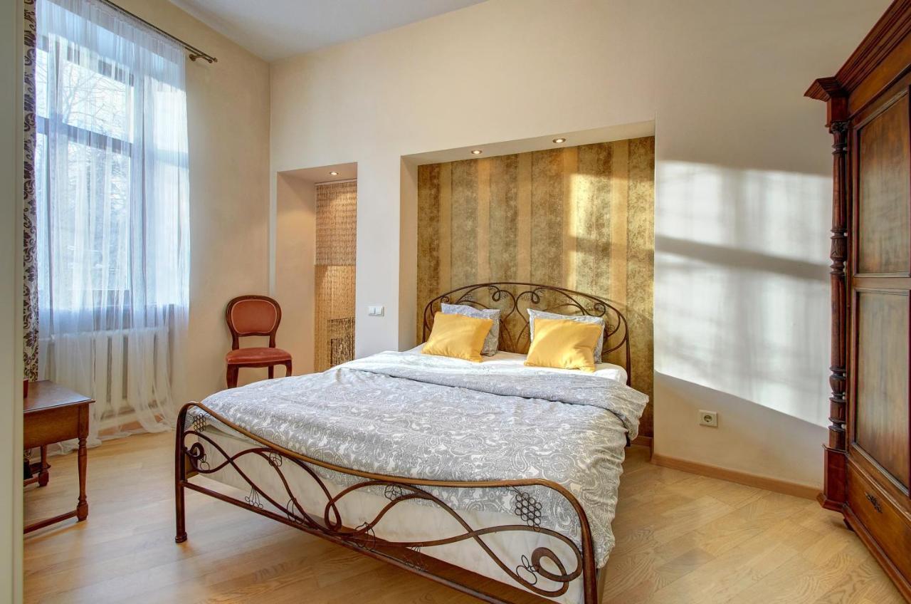 Romantic City Center Apartment In Old Town 빌뉴스 외부 사진