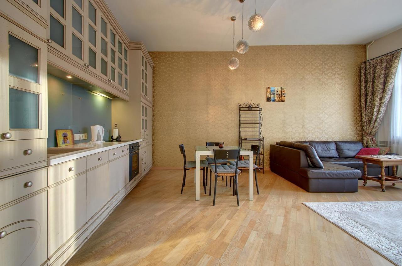Romantic City Center Apartment In Old Town 빌뉴스 외부 사진