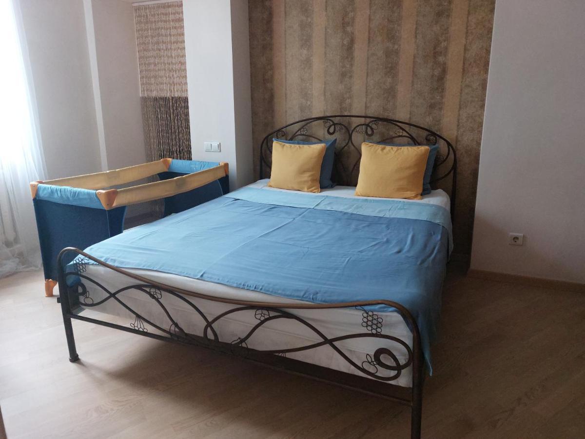 Romantic City Center Apartment In Old Town 빌뉴스 외부 사진